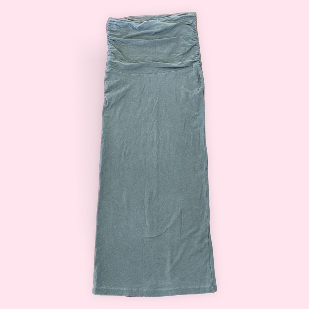 James Perse pleated accent Midi length skirt